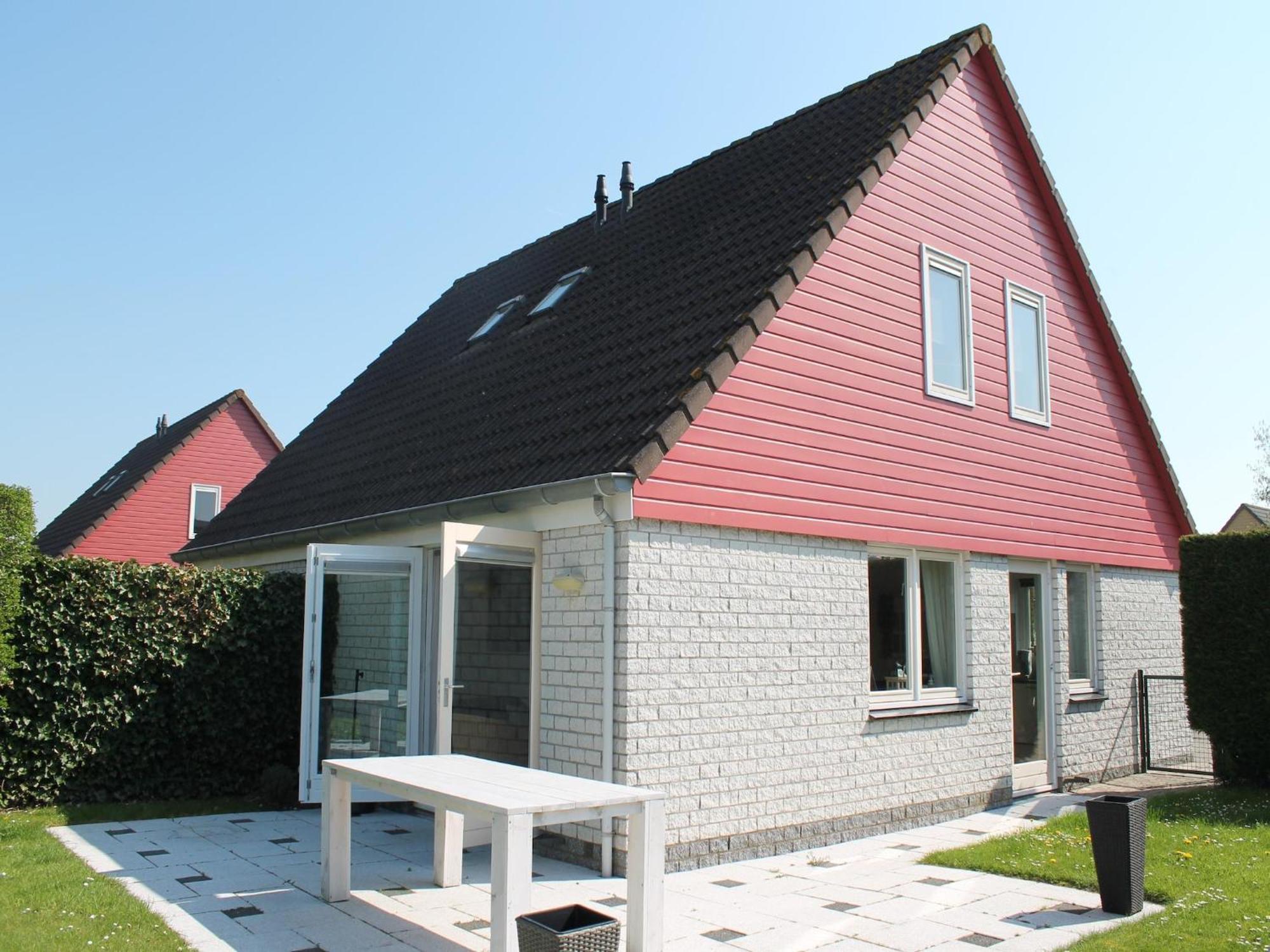 With Washing Machine In A 200m From The * Wemeldinge