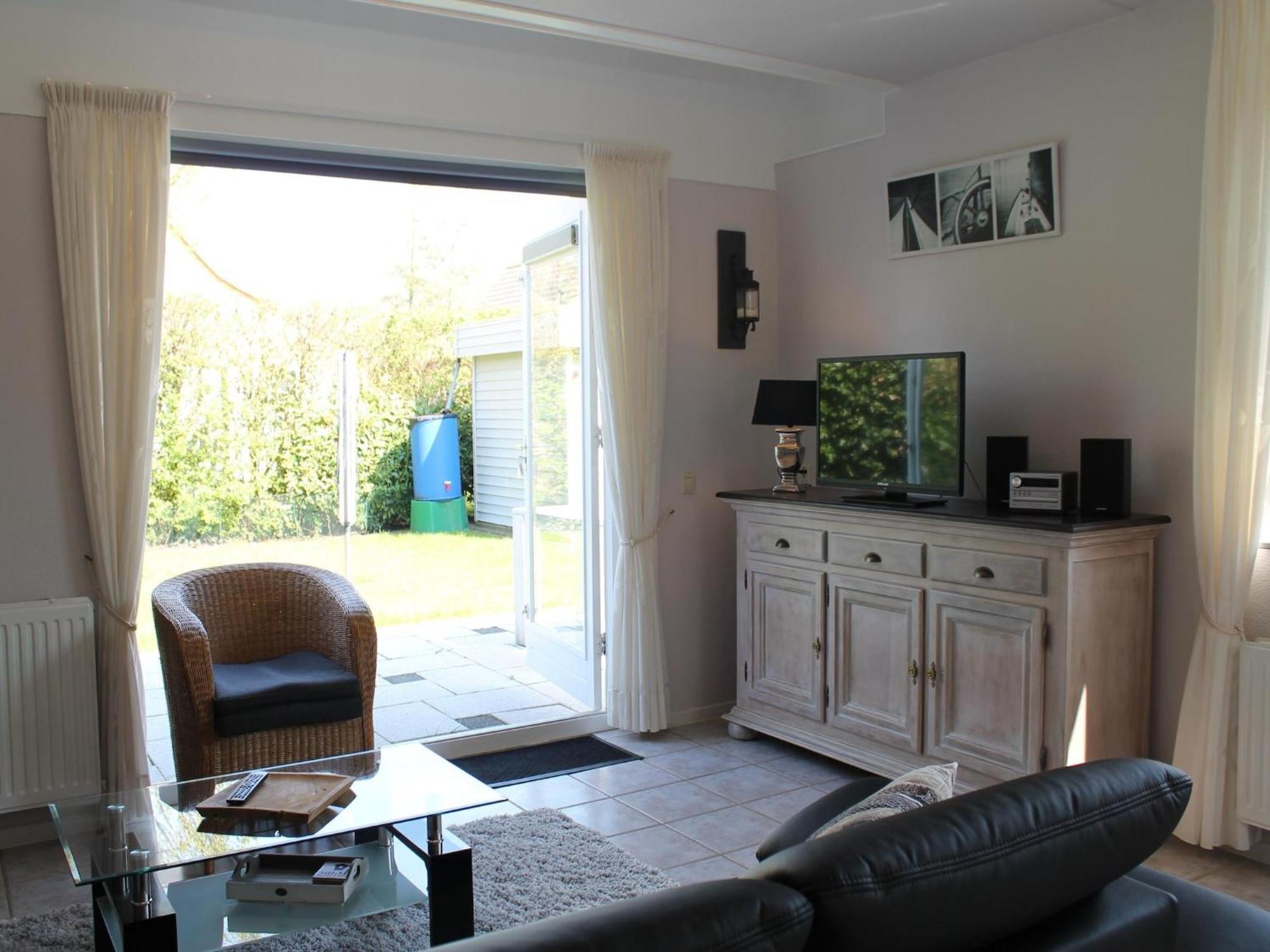 With Washing Machine In A 200m From The