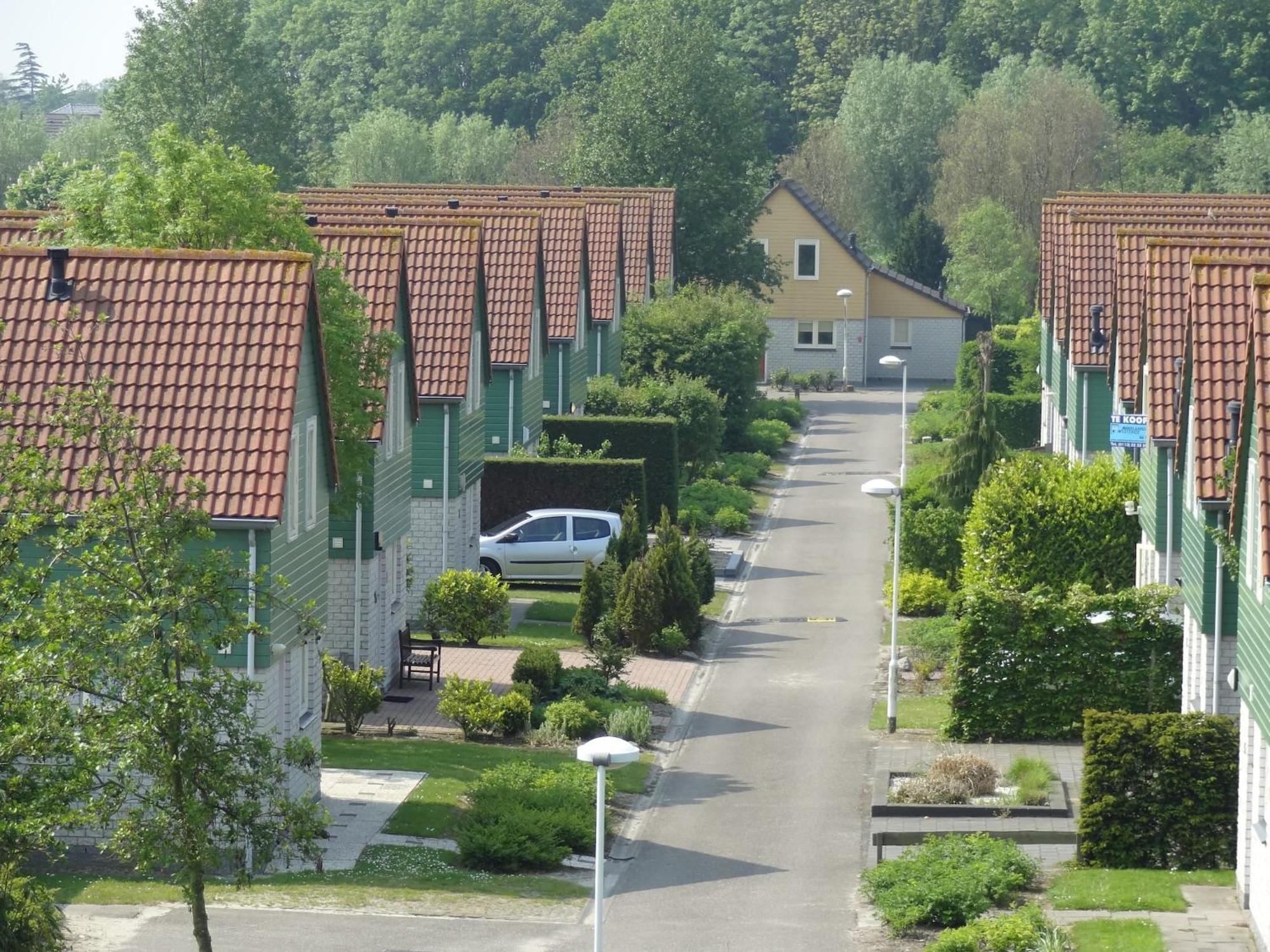 Vakantiehuis With Washing Machine In A 200m From The Wemeldinge